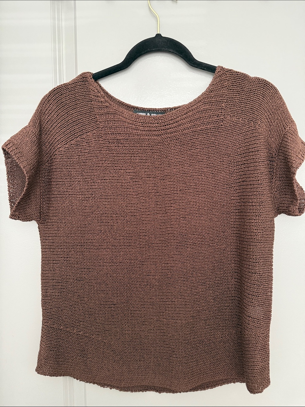 Cable & Gauge Brown Short-Sleeve Knit Sweater